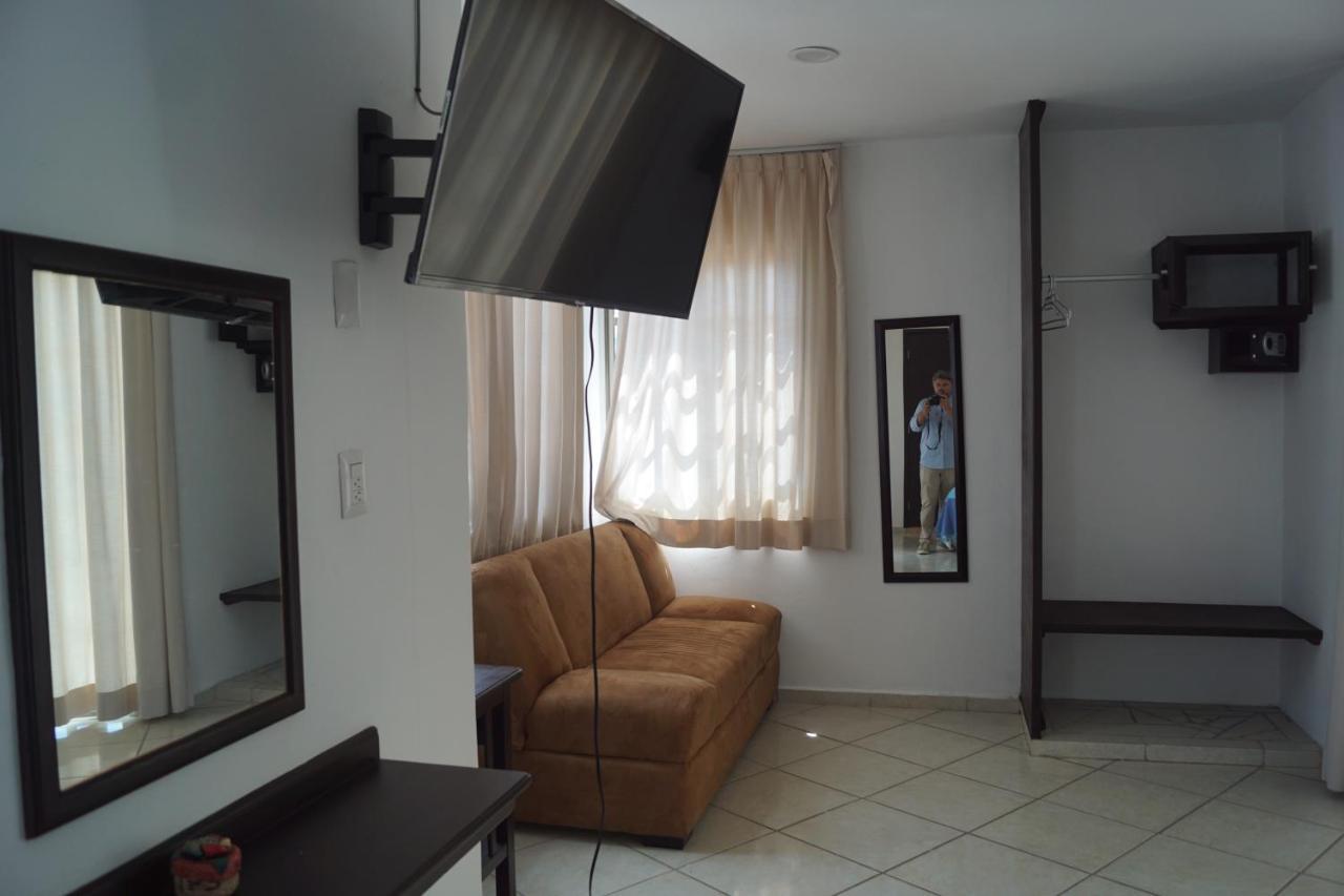 Hotel La Triguena Исла Мухерес Екстериор снимка